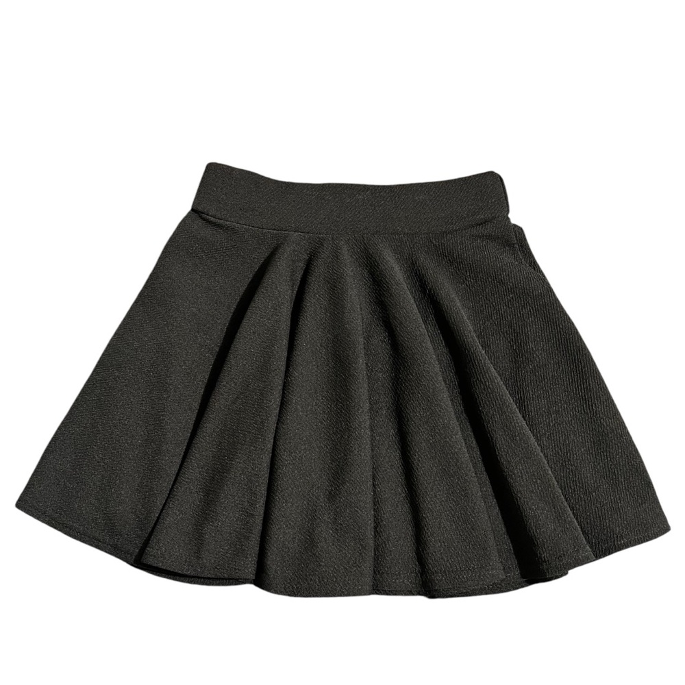 Y2K Ubran Coco black skirt